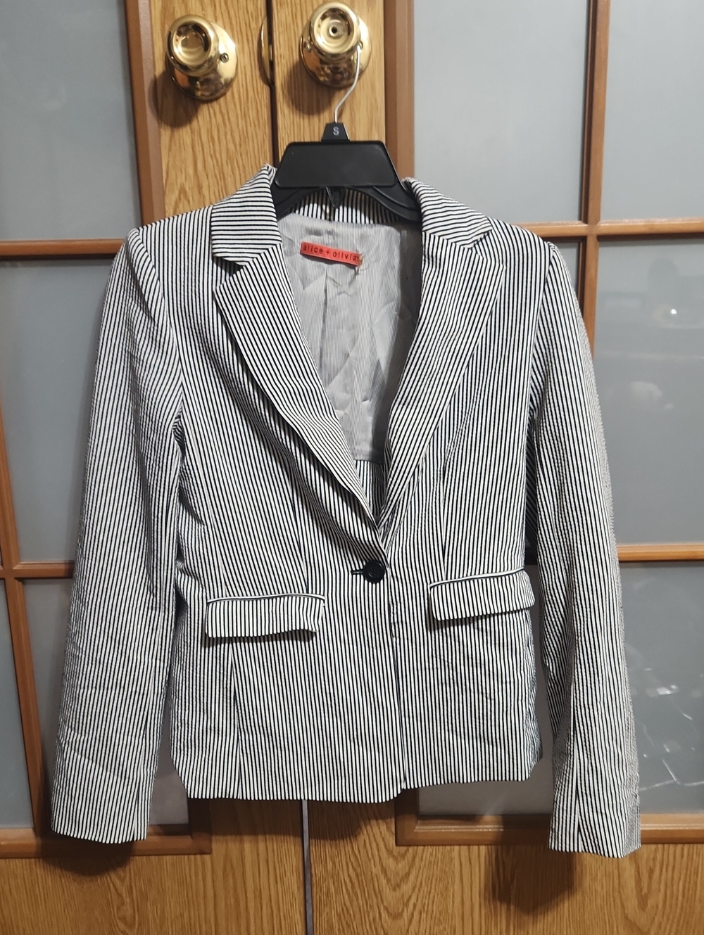 Alice + Olivia Black & White Striped Elyse Seersucker Blazer Xs